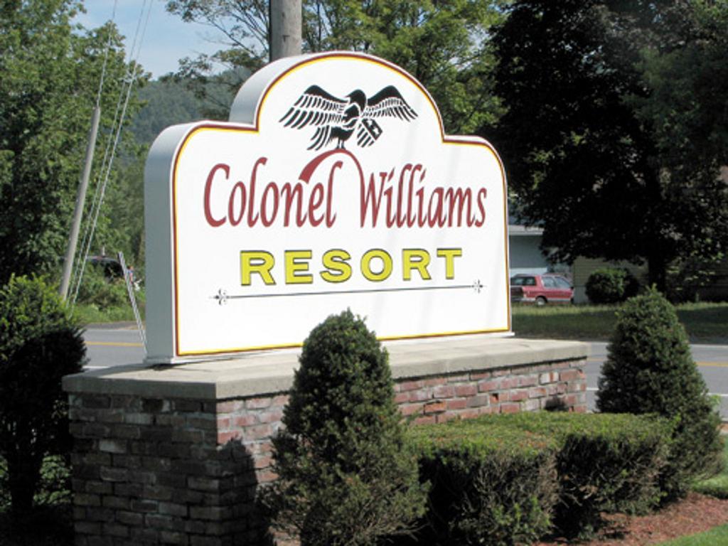 Colonel Williams Resort And Suites 레이크 헤오르헤 외부 사진